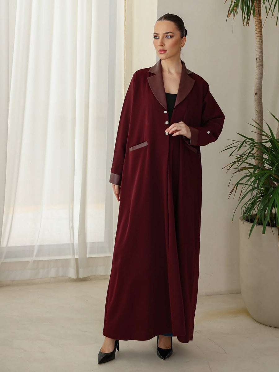 The Myas abaya