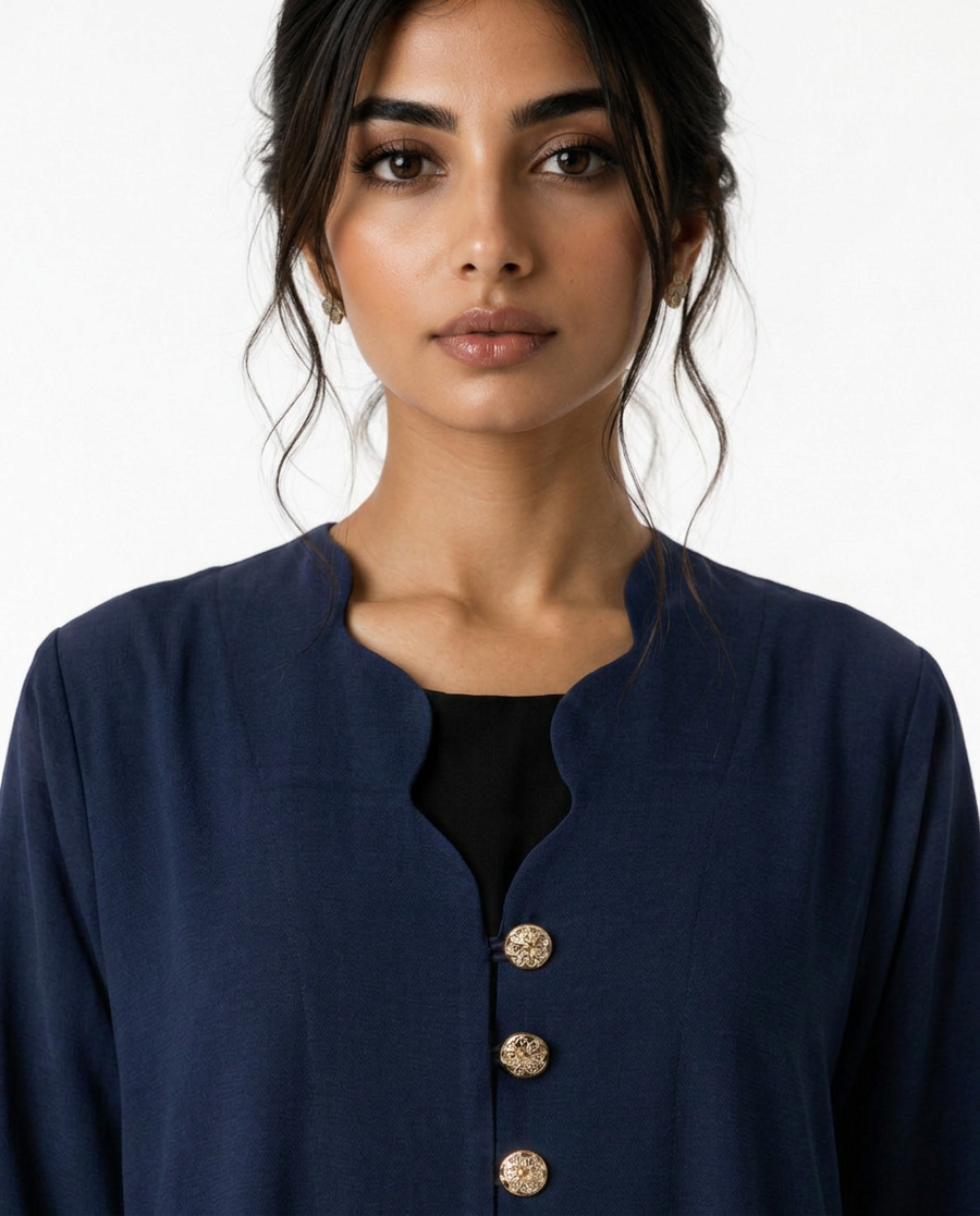 The moon abaya