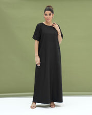 THE NAYA | Black Half Sleeve