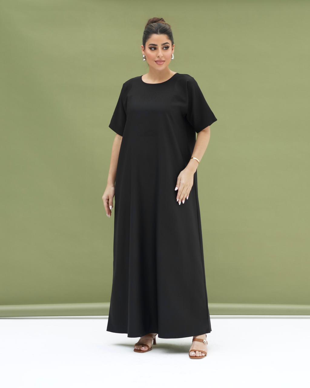 THE NAYA | Black Half Sleeve